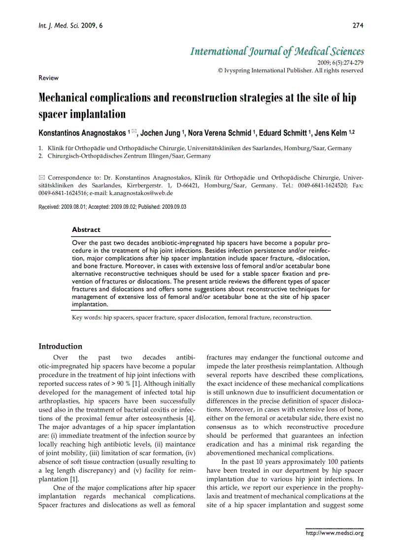 Báo cáo y học Mechanical complications and reconstruction strategies at the site of hip spacer implantation